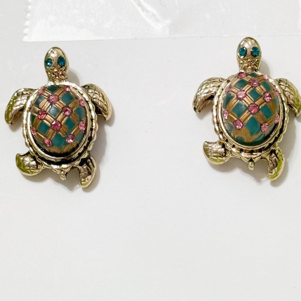 Betsey Johnson NWB Sea Excursion Turtle Stud Earrings - Picture 4 of 8